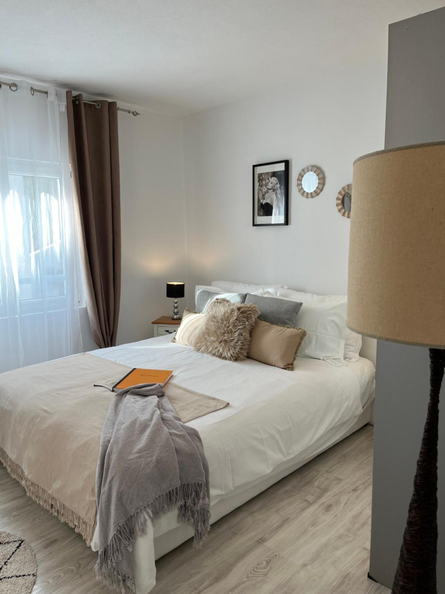 Apartments Tino Hvar Town Exterior photo